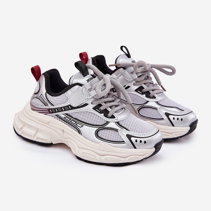 Tênis infantis em um xairana prateada de sola grossa prata 1 Tênis infantis em um xairana prateada de sola grossa prata 1