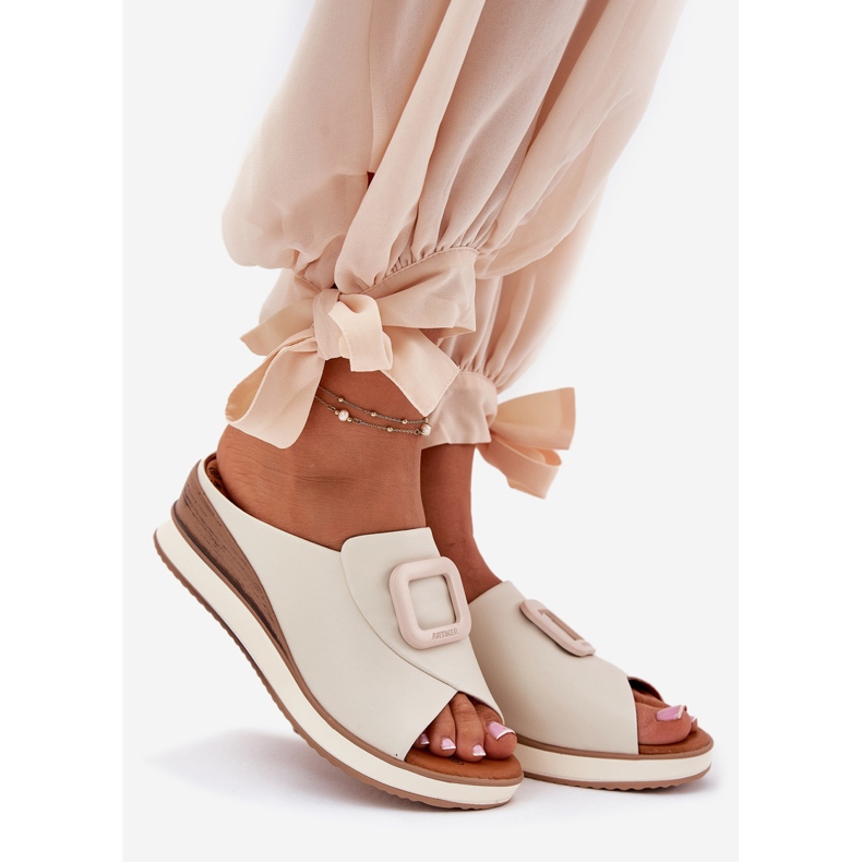 Flip de couro feminino Artiker 56C2145 Light Beige bege 1