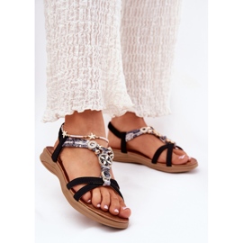 Sandálias femininas planas com Artiker 54C1334 Decorações pretas preto 2