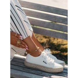 Tênis femininos com Lee Cooper LCW-25-44-3217 Braid branco 2