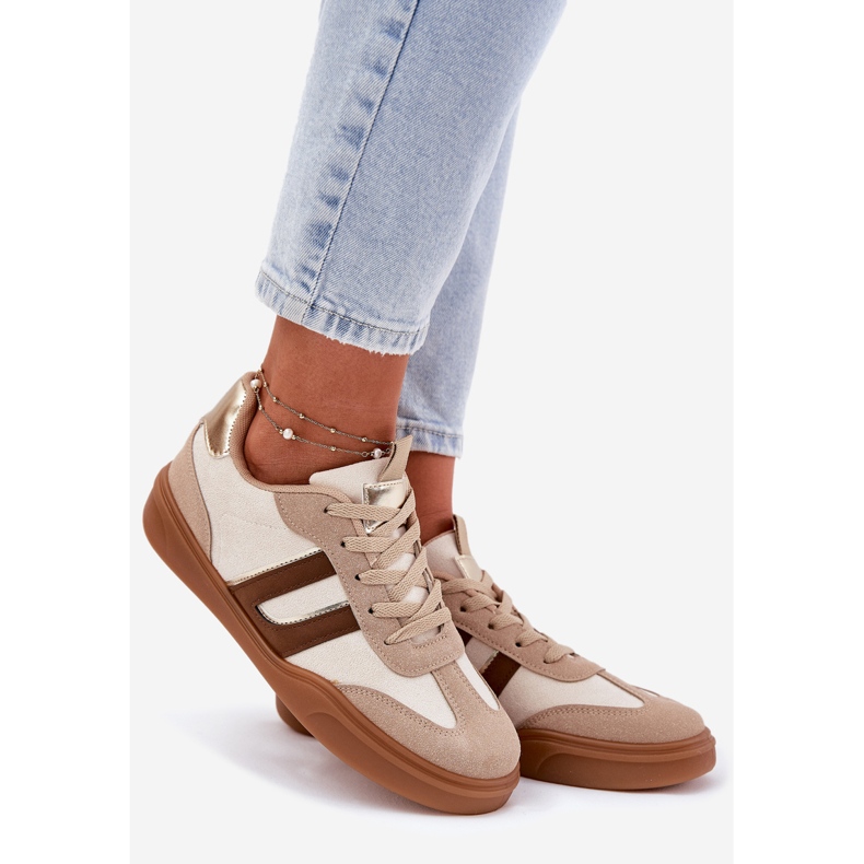 Tênis femininos com Eco Suede Bege 1 Tênis femininos com Eco Suede Bege 1