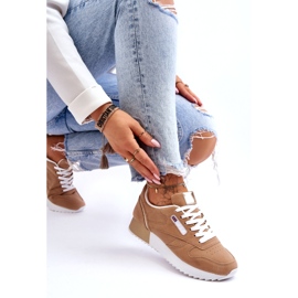 Lace-up de sapatos esportivos de couro eco na plataforma bege 3