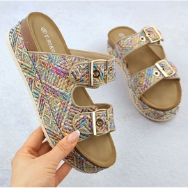 Flippers em uma sola grossa com grampos T.SOKOLSKI L25-322 multicolorido 1