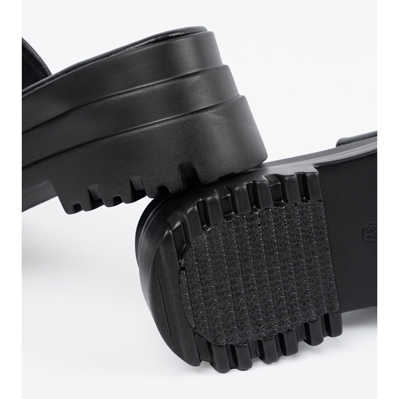 Seastar Chinelos plataforma pretos 1