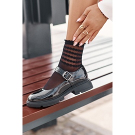 Sapatos femininos envernizados com Black Vinceza 62179 Belt preto 4