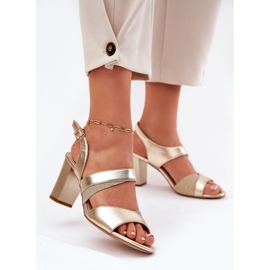 Sandálias femininas no post Sergio Leone SK866 dourado 2