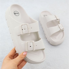 News Abas de piscina bege bege 5610 1