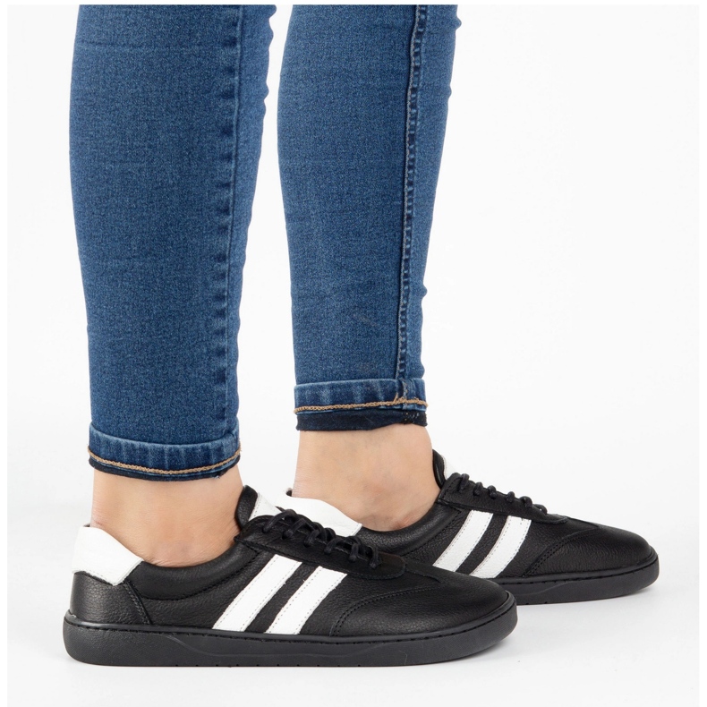 Sapatos de couro feminino Joker Blackorwhite preto - tênis minimalistas Olivier 1