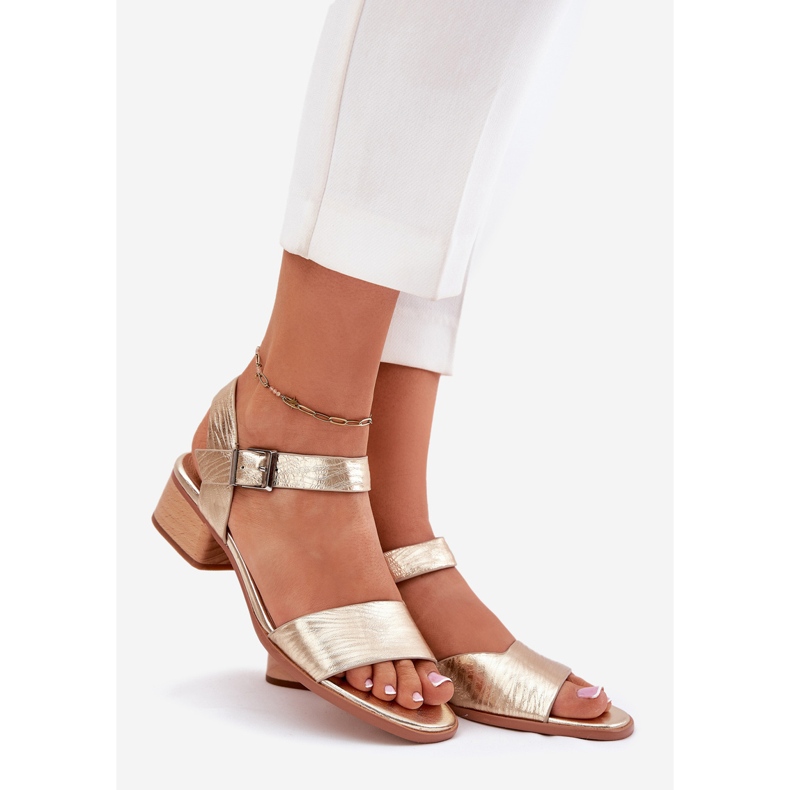 Maciejka N6802-25 Sandálias de couro dourado 1