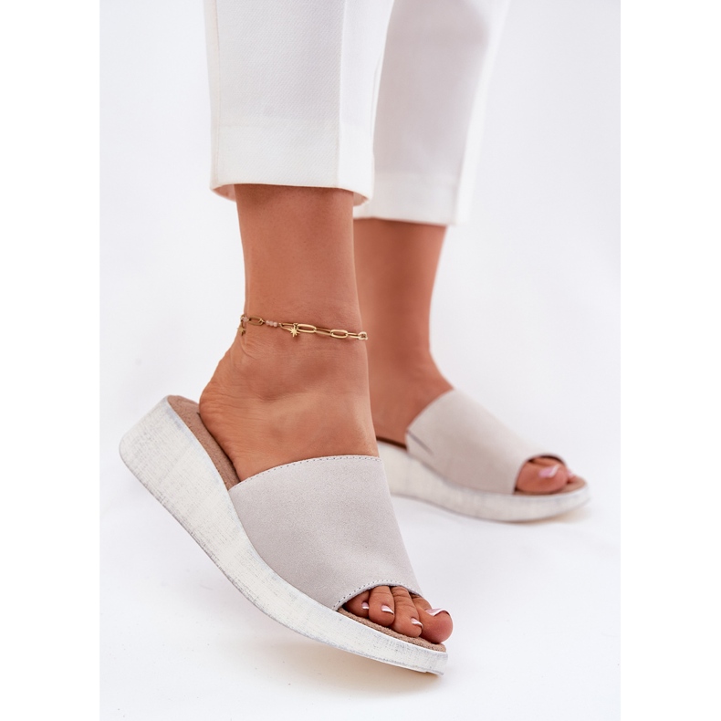 Panto Fino Camurça feminina chinelos no panto fin267044 cunha cinza 2