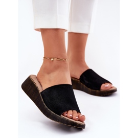 Flip de camurça feminina -Flops no panto Fino RR267043 Cunhas pretas preto 2