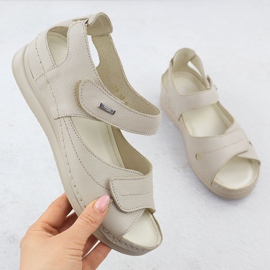 Ekri Helios 139-10 Sandálias de couro de couro de couro bege 1