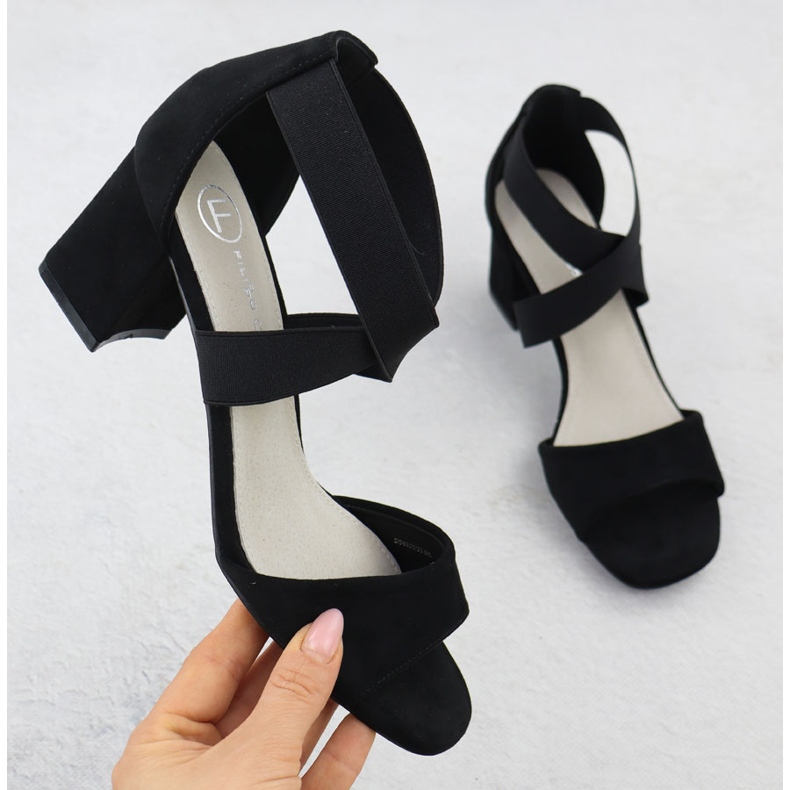 Sandálias femininas no post escorregou no elástico preto Filippo DS6920 1