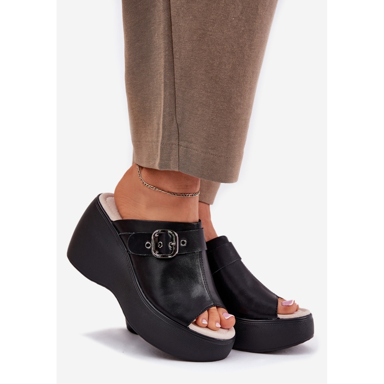 S.Barski Flip de couro feminino na plataforma e cunha com fivela S. Barski LR51-542 Black preto 1