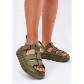 Inna Sandálias femininas na plataforma verde 2
