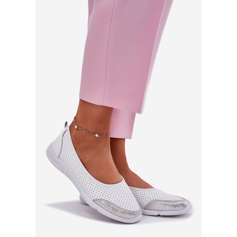 EVento Ballerinas brancas de couro de couro feminino branco 1