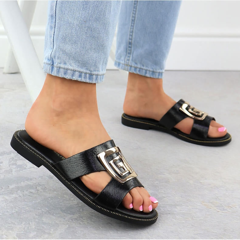 Chinelos de mulher negra com ornamento preto Filippo 1