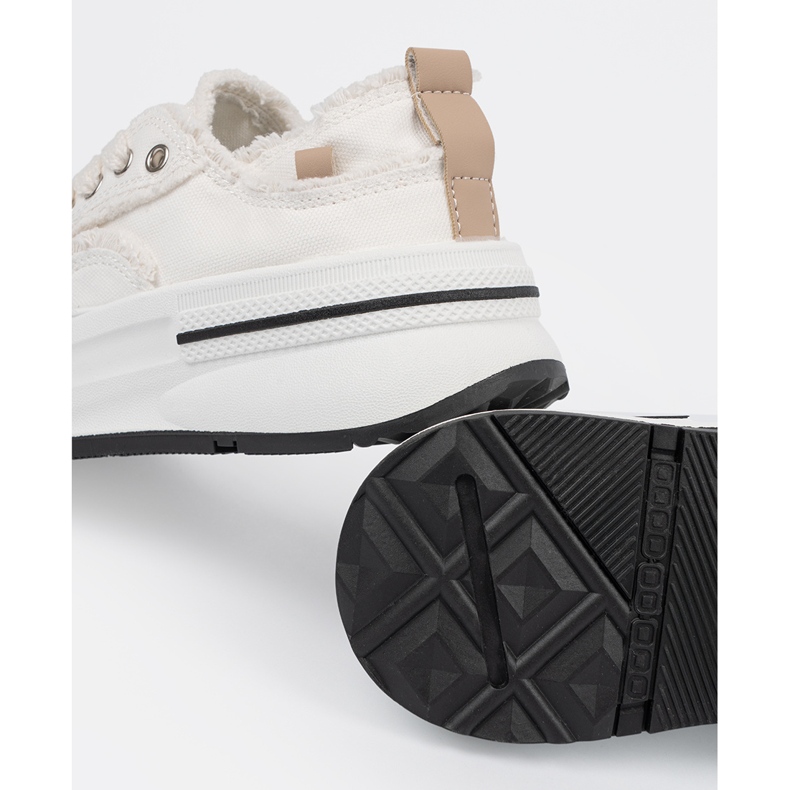 Shelvt Tênis de mulheres brancas na plataforma branco 2