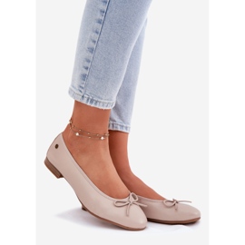 Ballerinas de couro feminino Maciejka p6800-04 bege 1