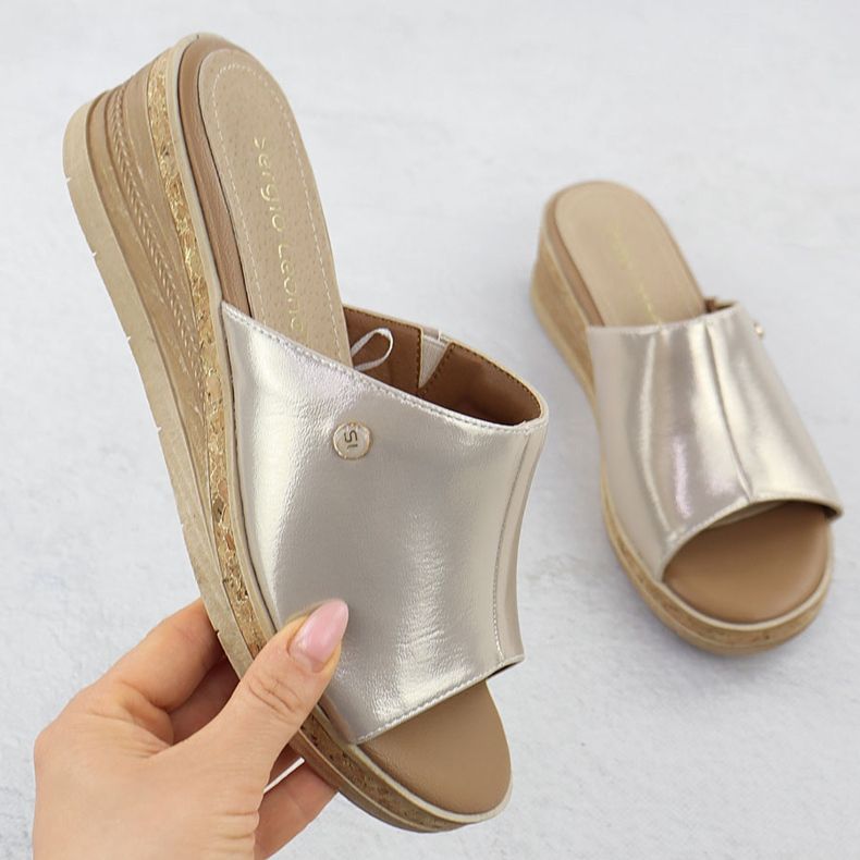 Flips femininos no Golden Wedge Sergio Leone KL-191 dourado 1