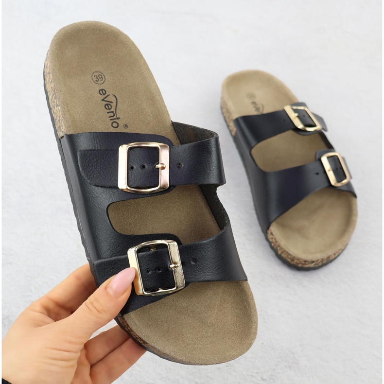 EVento Flip de mulheres com grampos pretos 8323 1