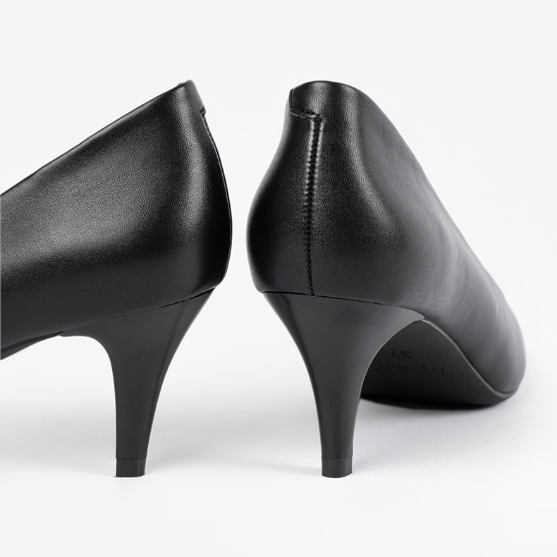 Black Classic Pumps Sergio Leone preto 1
