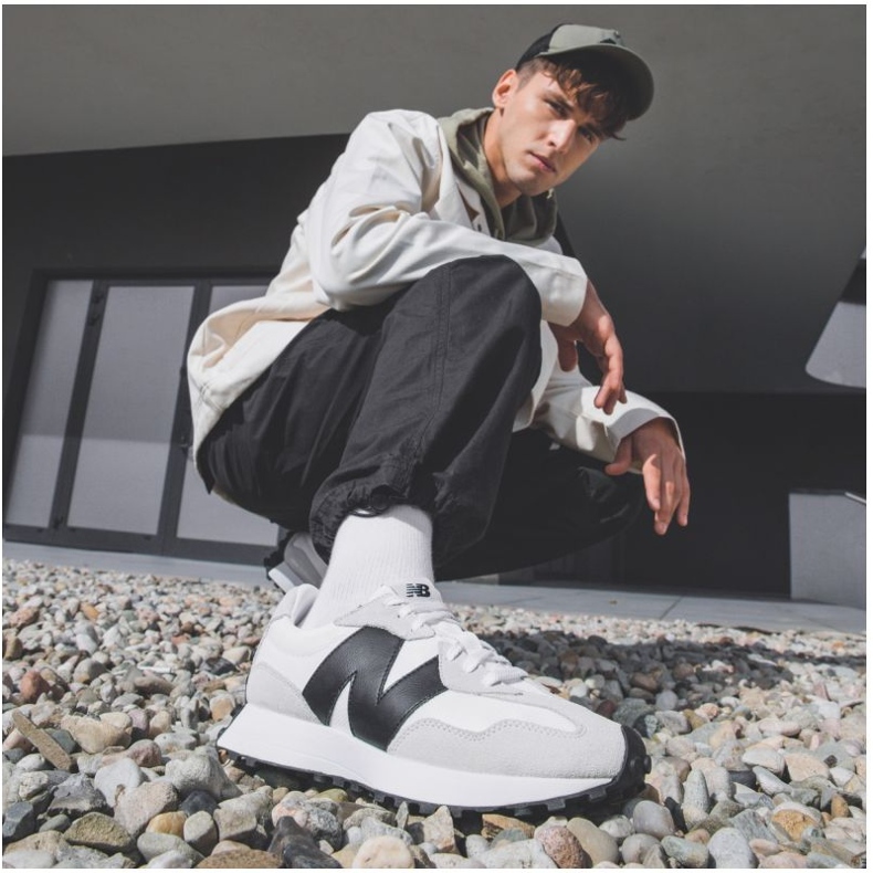 New Balance Shoes 327 MS327CWB bege 1