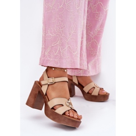 EVento Sandálias femininas no poste com um bege de decoração de ouro 2