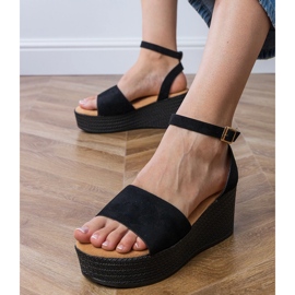 Sandálias pretas na plataforma Ekozamsz preto 2