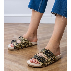 Abas de crochê pretas com grampos em listras preto 1