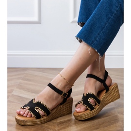 Sandálias pretas com bordado nas bordas preto 2