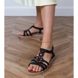 Sandálias trançadas pretas decoradas com contas preto 1