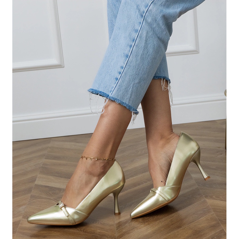 Bombas de ouro femininas clássicas com zircões dourado 2