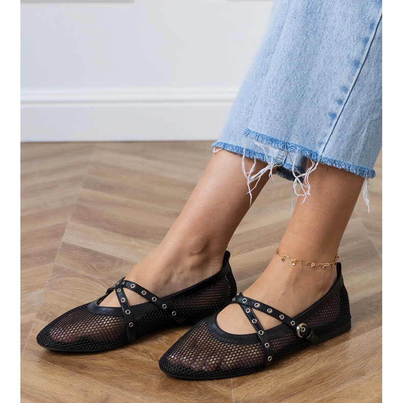 Bailarinas de malha preta com uma fivela decorativa preto 2