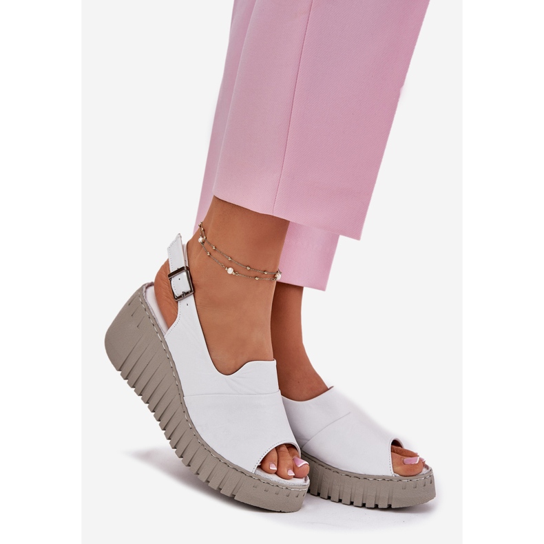 ARTIKER Sandálias femininas feitas de couro natural para um artador de cunha 54c0786 branco 1