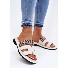 Flip de couro feminino Vinceza 66769 Luz abaixo bege 2