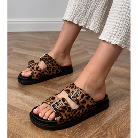 Chinelos de leopardo com listras bege 1