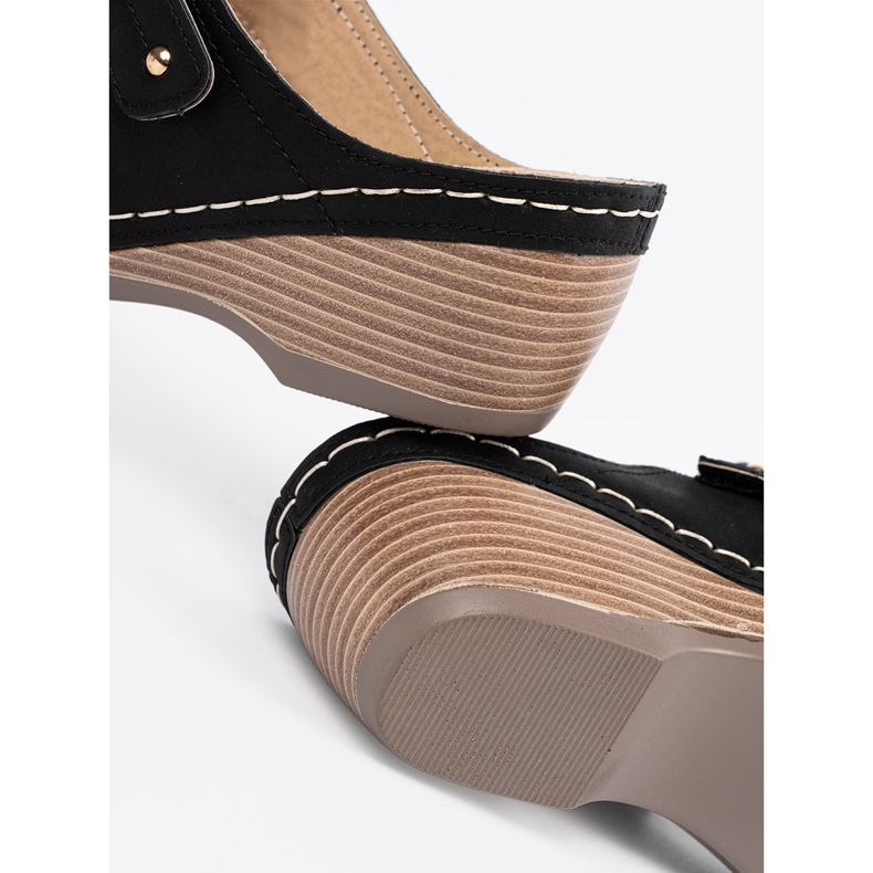 Chinelos de cunha preta preto 1