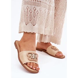 Flip de mulheres planas com detalhes decorativos bege 2 Flip de mulheres planas com detalhes decorativos bege 2