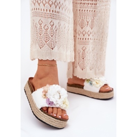 Plataforma feminina feminina com flores com trança branca branco 2 Plataforma feminina feminina com flores com trança branca branco 2