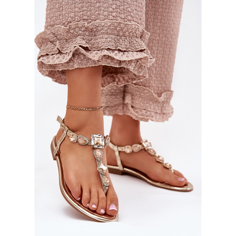Sandálias femininas de grama plana com cristais dourados 2 Sandálias femininas de grama plana com cristais dourados 2