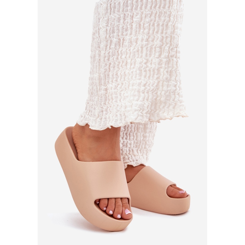 Chinelos femininos em uma única sola cáqui bege 1