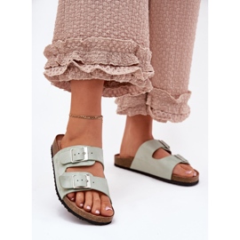 Chinelos femininos na plataforma de cortiça grampos de hortelã verde 2