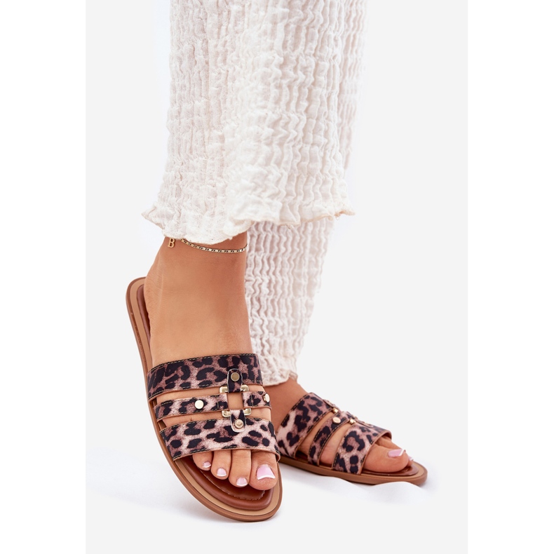 Chinelos femininos planos com um leopardo detalhado de ouro marrom 1