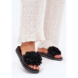Chinelos femininos com flores de tecido preto 2