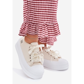 Tênis femininos na plata bege 1