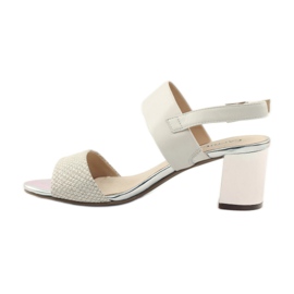 Sandálias Caprice sapatos de mulher 28302 marrom amarelo 2