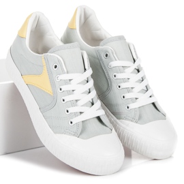 Kylie Tênis cinza 1