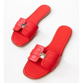 Chinelos de mulheres vermelhas com um ornamento no cinto vermelho 2 Chinelos de mulheres vermelhas com um ornamento no cinto vermelho 2