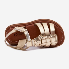 Sandálias de meninas com detalhes de ouro decorativos dourado 2